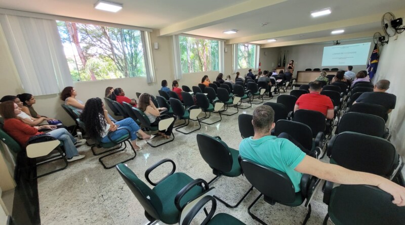 Secretaria de Saúde de João Monlevade oferece treinamento do Projeto Linhas de Cuidados