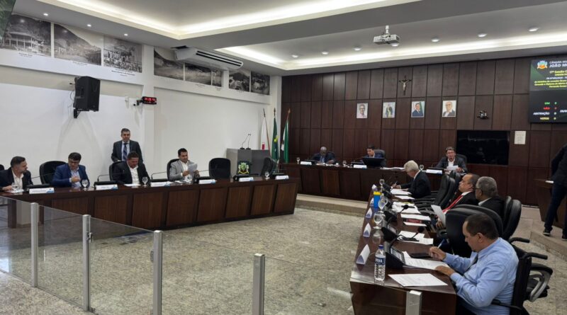 Câmara Municipal aprova dois projetos de homenagem em turno único
