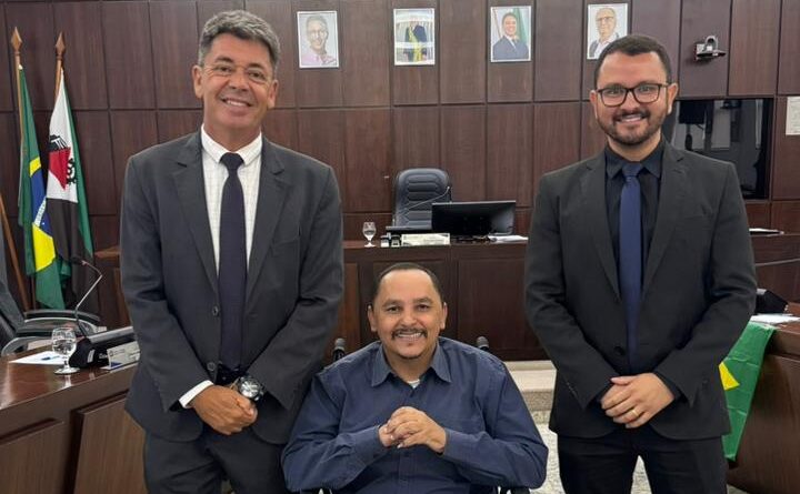 Projeto que reforça primeiros socorros nas escolas e prevê uso de desfibriladores é aprovado