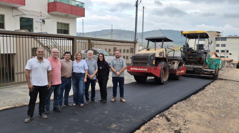 Prefeitura João Monlevade inicia primeira etapa do asfaltamento da rua Castanheira