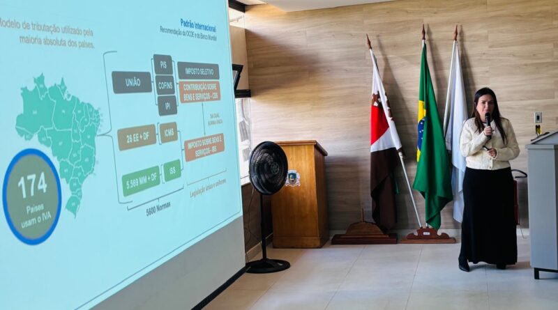 Prefeitura de João Monlevade promove capacitação sobre Reforma Tributária para servidores municipais
