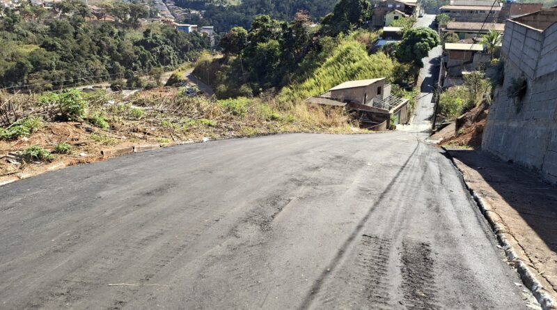 Pavimentação avança em João Monlevade e beneficia moradores do Belmonte