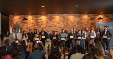 Câmara homenageia personalidades com Títulos de Cidadania Honorária e Medalha do Mérito Legislativo em Rio Piracicaba
