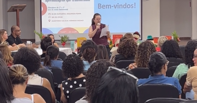 Seminário da Educação nos Anos Iniciais reúne professores para compartilhar práticas de alfabetização em João Monlevade